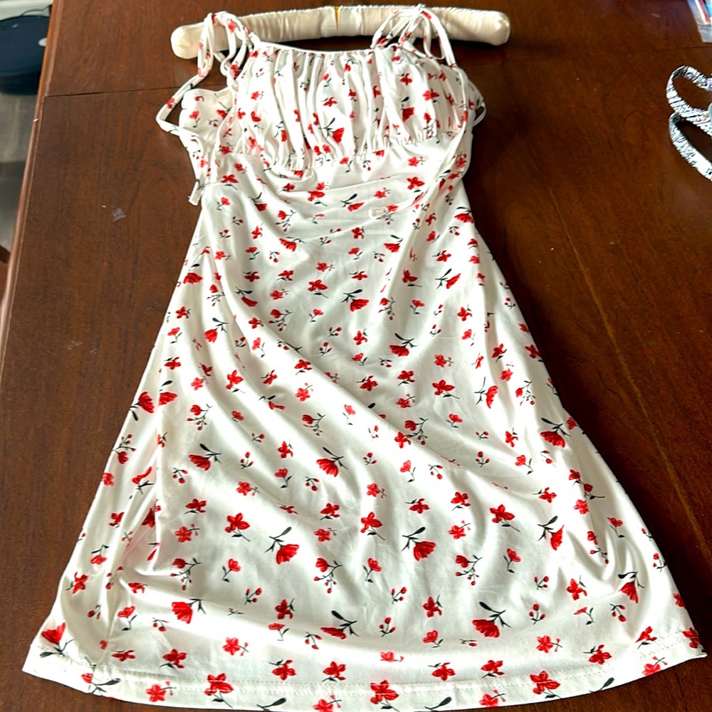 Summer Dress - Picture 5 of 7